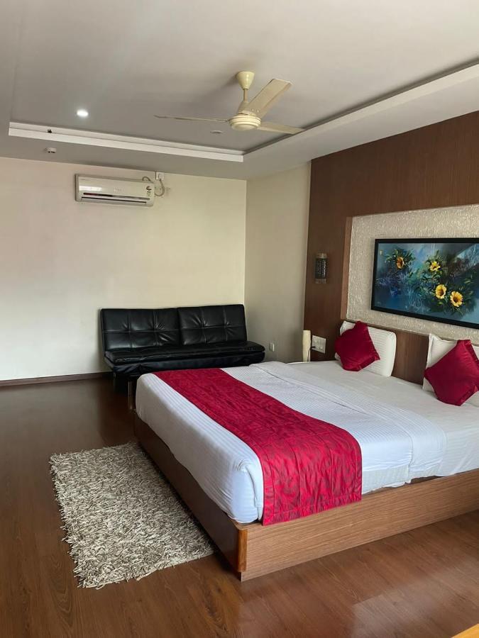 The Lotus Boutique Hotel Chikmagalūr Kültér fotó